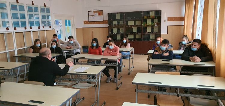 exercitiu- februarie 2021